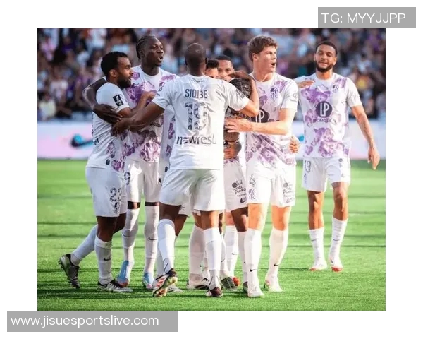 足总杯波尔图大胜巴黎圣日耳曼点球大战瞬间点燃全场激情